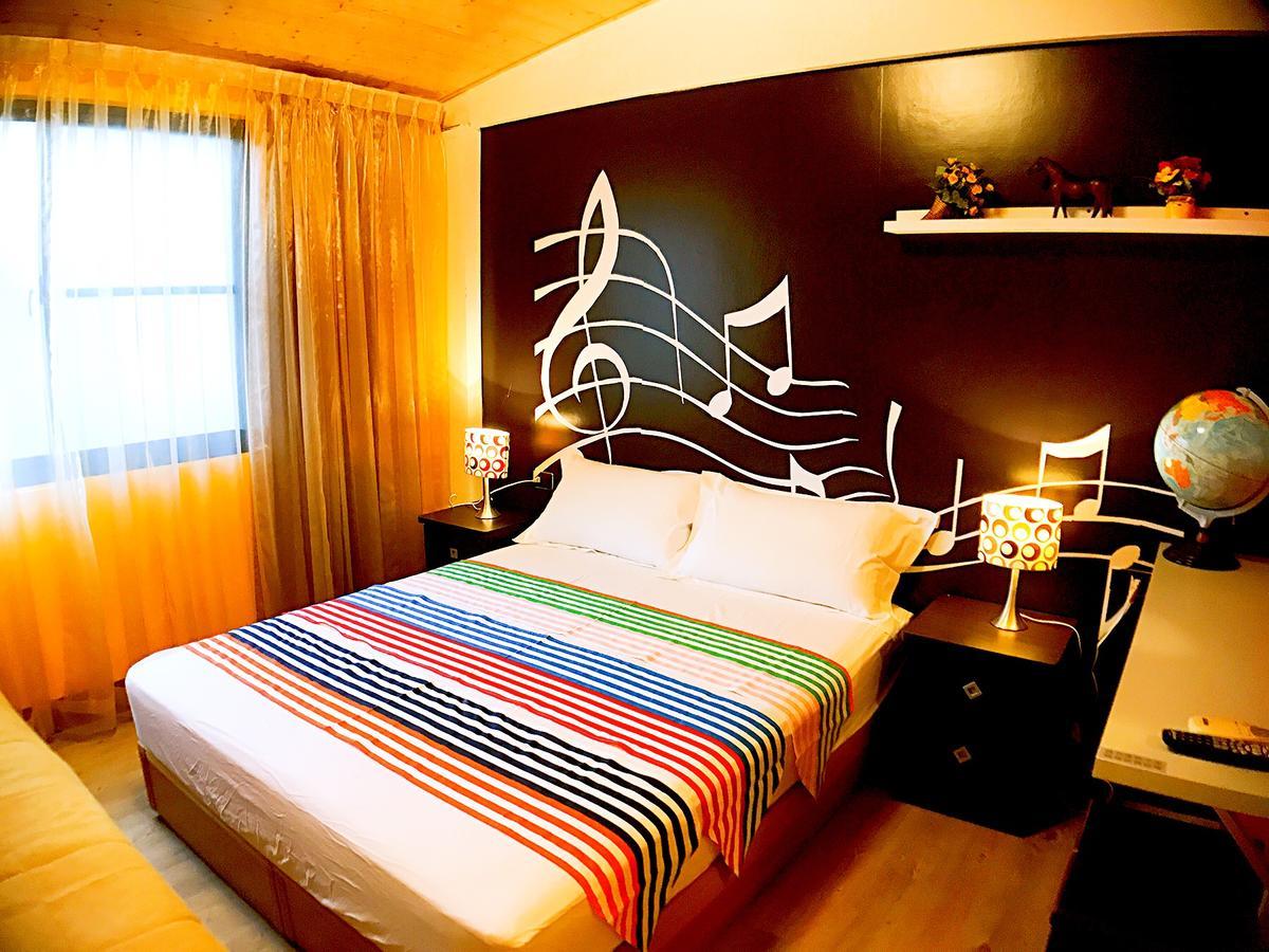 Kk B&B Tajnan Kültér fotó